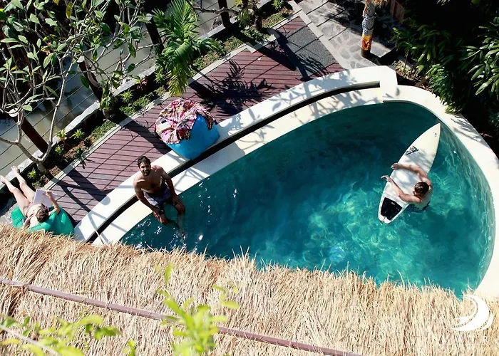 Matra Bali Surf Camp